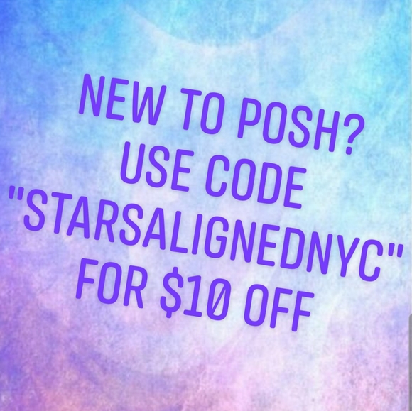 Michael Kors sleevelesss zipper top - Picture 9 of 9